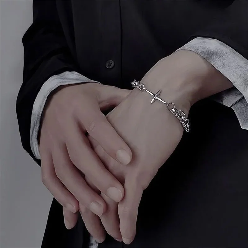 Fashion-Six-pointed-Star-Bracelet-Multilayer-Heart-Bangles-For-Women-Y2K-Jewellery-Hip-Hop-Punk-Jewelry-1